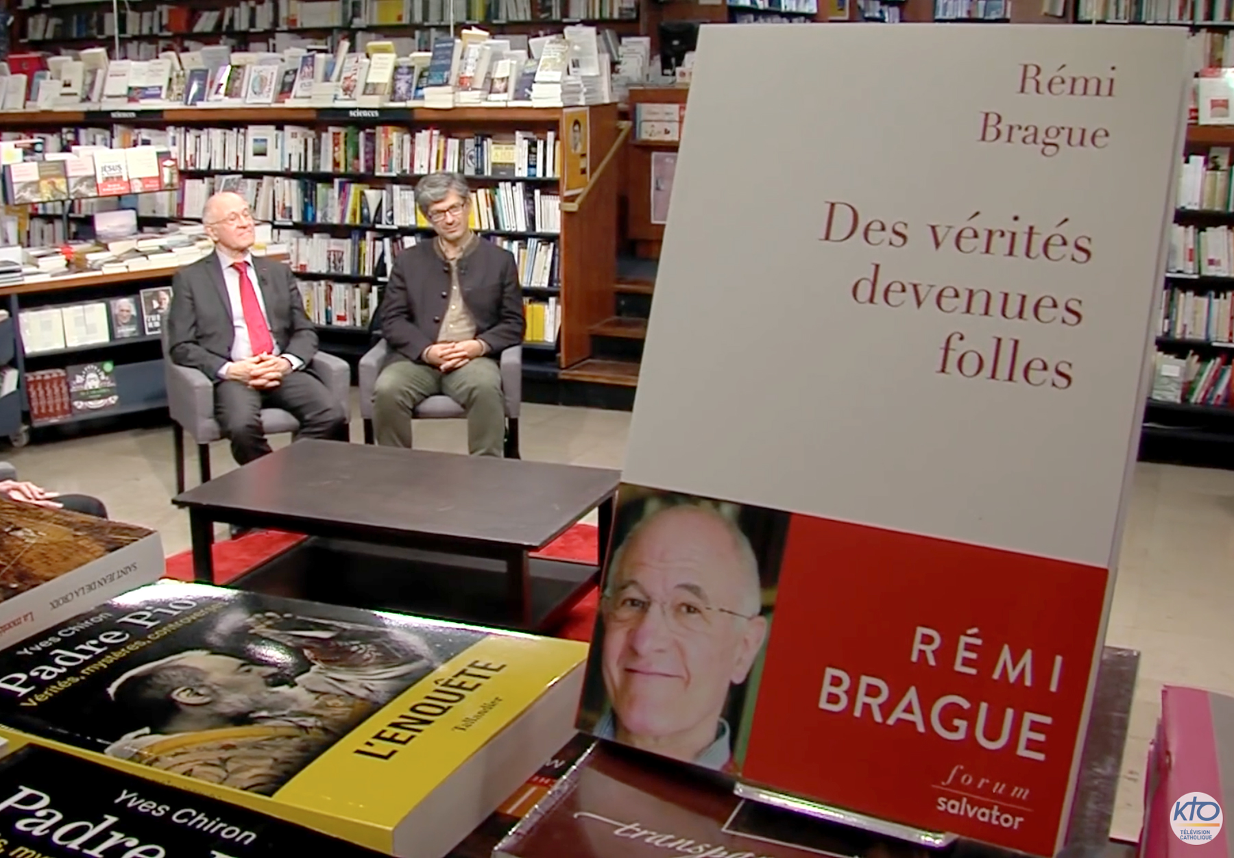 COLLECTION FORUM  01