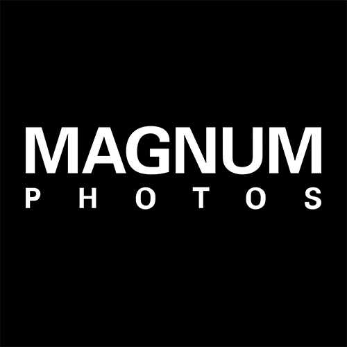 PHOTOGRAPHES  19 logo magnum